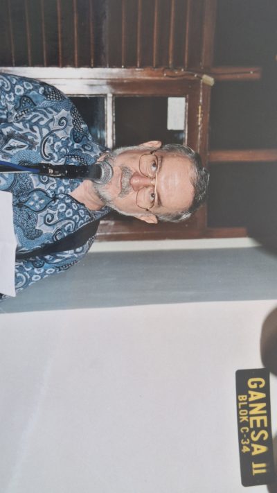 A photograph of John Wesley Duewel